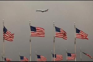 فانس يحذر من "كارثة" في قطاع الطيران الأميركي