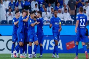 عاجل | "أسماء نارية".. إنزاجي يفاجئ رباعي الهلال بالاستبعاد من لقاء الأخدود