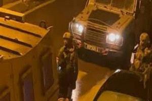 اقتحام منزل الشهيد العقاد في نابلس يرفع توتر الضفة