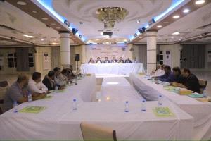 المهرة تدشن ورشة تمكين محلي: نحو صلاحيات أوسع وحكم لامركزي فعّال