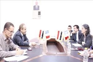 الوصابي والسفيرة الفرنسية يطلقان مشروع تفعيل مراكز اللغة الفرنسية في عدن وتعز
