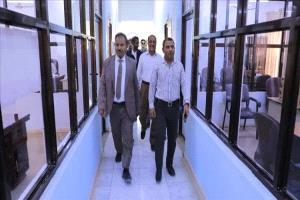 العامري يتفقد قطاع الاتصالات بوادي حضرموت ويؤكد دعم التحول الرقمي