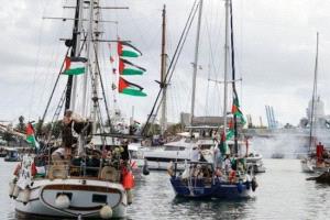 إسرائيل تعترض أسطول الصمود قبيل الوصول لغزة