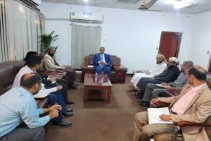 الزعوري والعمري يبحثان تعزيز التعاون بين وزارتي الشؤون الاجتماعية والأوقاف
