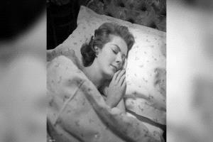 لماذا تعجز عن التركيز صباحا؟ دراسة تكشف السبب "الخفي"