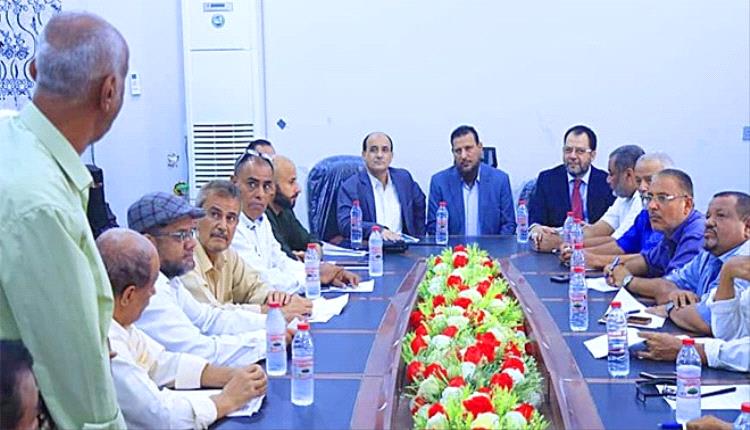 دار سعد بين التحديات والفرص.. اجتماع موسع يضع حلولًا للتداخلات الإدارية ويبحث انعكاسات الأزمة الاقتصادية والتعليمية