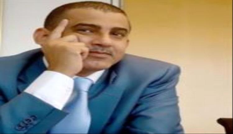 زفّة الزنابيل اليوسفي يسخر من تبريرات الحوثيين لمقتل قياداتهم
