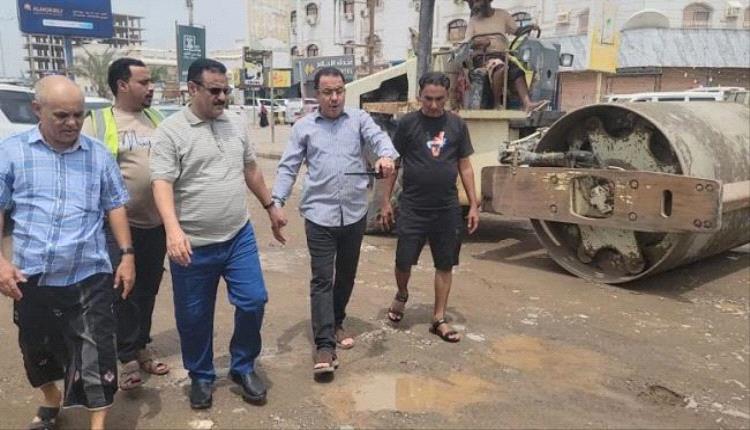 المنصورة تطلق مشروع الصيانة الطارئة لكورنيش الفنان المرشدي لتحسين حركة المرور
