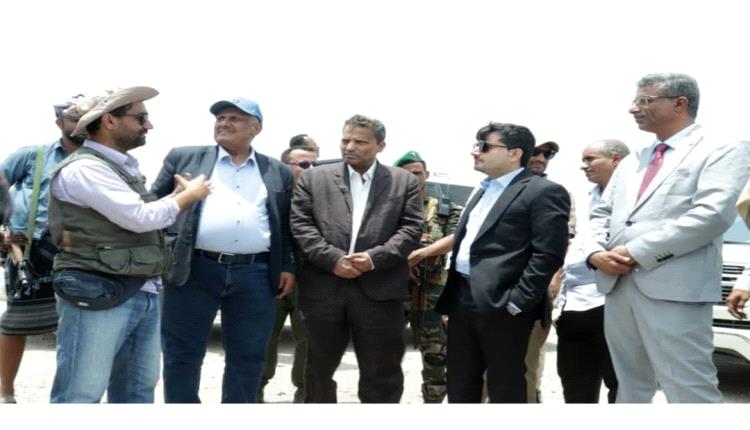 من حقول الرواء إلى سد حسان.. نائب وزير المياه يرسم خارطة أبين المائية بمشاريع مستدامة وطاقة متجددة