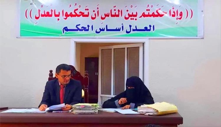 محكمة الأموال العامة بعدن تصدر أحكاماً صارمة ضد الفساد وتؤكد حماية المال العام