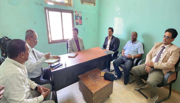 التوجيه الرئاسي يبحث مع مكتب التخطيط بسقطرى تعزيز المشاريع والتنمية المستدامة