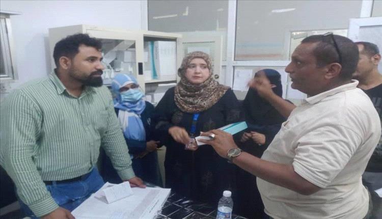 وفد قطاع السكان يتفقد مستشفى الثورة بتعز: تأكيد على تعزيز خدمات الصحة الإنجابية وضمان توفر الأدوية
