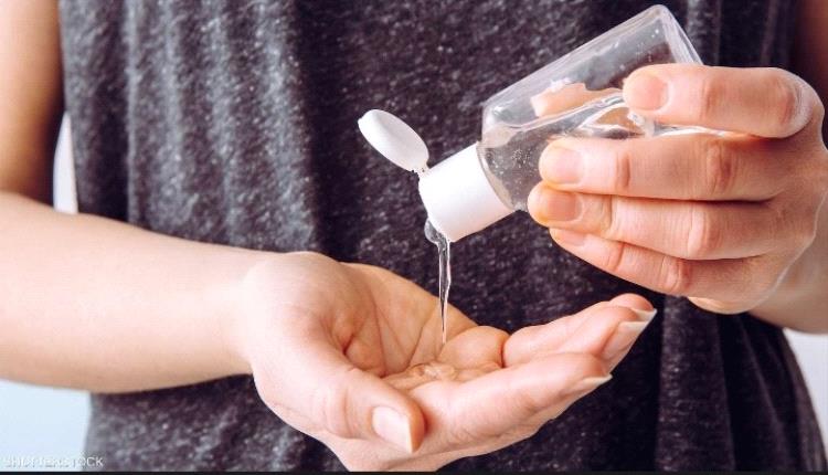 كيف يضر الإفراط في استعمال معقمات اليدين بصحتك ؟