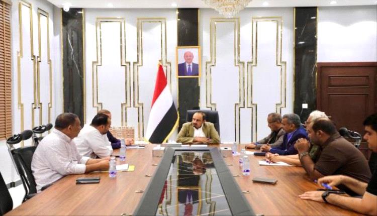 محافظ حضرموت يبحث مع “أورتسلا” صيانة محطات الكهرباء لضمان استقرار التيار
