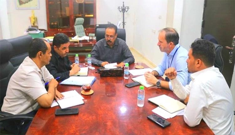 شراكة أممية لتعزيز بنية عدن.. "صندوق الطرق" يبحث تمويل مشاريع استراتيجية