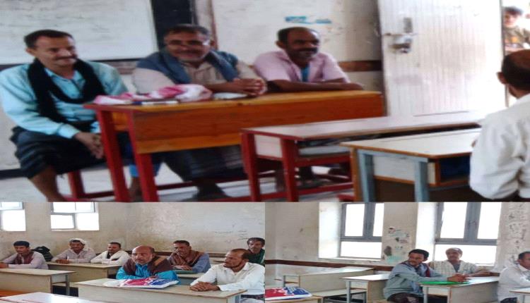 مدير الاحصاء بمكتب التربية والتعليم بالازارق يتفقد العملية التربية في مدرسة الوحدة عُسف

