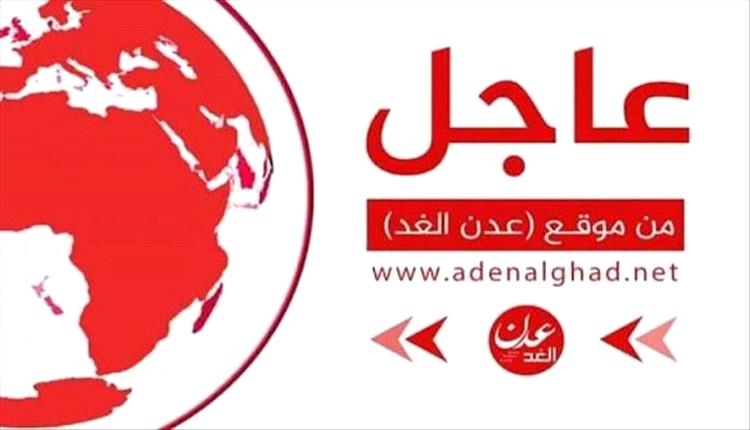 غارات إسرائيلية مكثفة تستهدف ثلاثة أرصفة في ميناء الحديدة