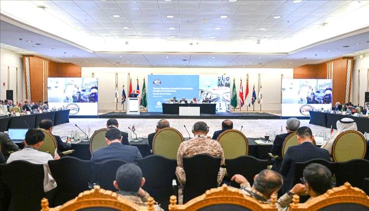 اليمن تقود تحالفًا دوليًا لحماية البحر الأحمر وخليج عدن