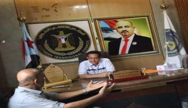 الحالمي يدعم جهود حماية البيئة وحفظ السلاحف البحرية