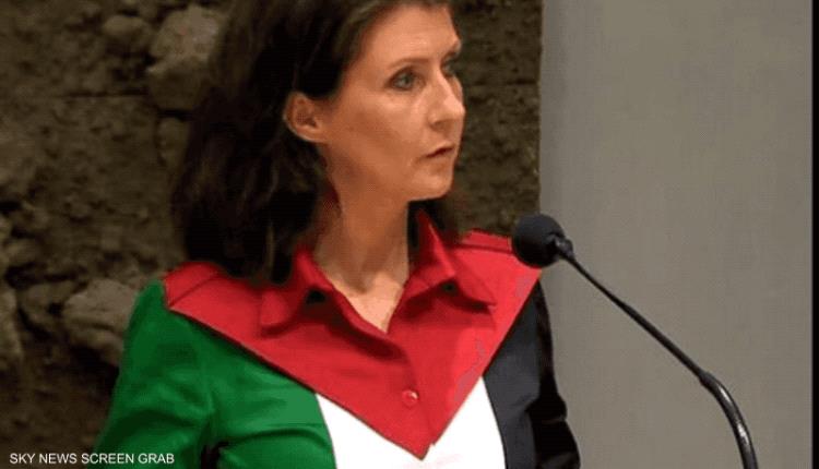 إجبار نائبة هولندية على مغادرة البرلمان.. بسبب قميصها