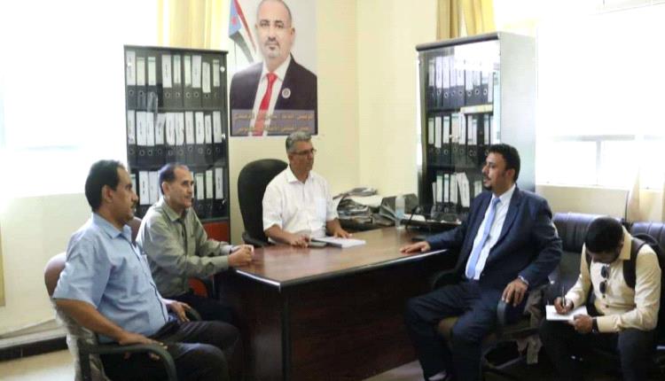 فريق التوجيه والرقابة الرئاسي يقيّم الأداء المؤسسي للمكاتب التنفيذية في الضالع