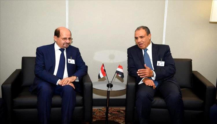 وزيرا خارجية اليمن ومصر يبحثان تعزيز العلاقات الثنائية والتعاون المشترك