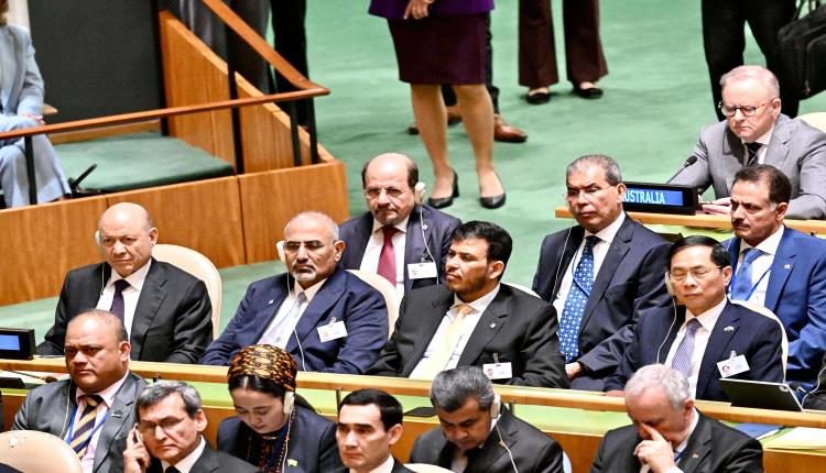 الزُبيدي يشارك في افتتاح الدورة الـ80 للجمعية العامة للأمم المتحدة بنيويورك
