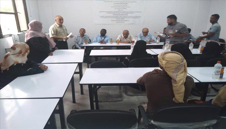 حقائب بيطرية وشهادات لخريجي الصحة الحيوانية بعدن بدعم سماريتان بيرس