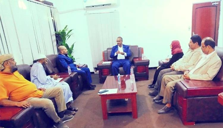 اليمن والكويت تتعاونان لإغاثة متضرري السيول في عدن ولحج