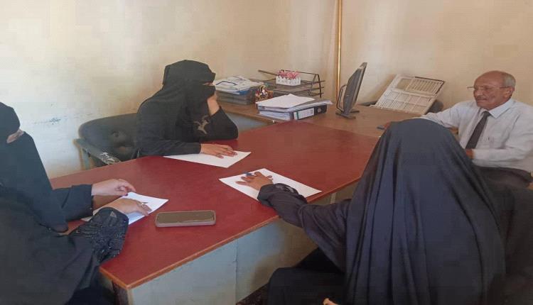 منسقية كلية الآداب بجامعة عدن.. دعم قرارات الزُبيدي ومطالبة عاجلة بصرف رواتب الموظفين