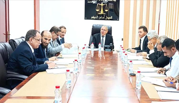 مجلس القضاء يقر دعمًا طبيًا لمنتسبيه ويحيل قاضيًا للتحقيق