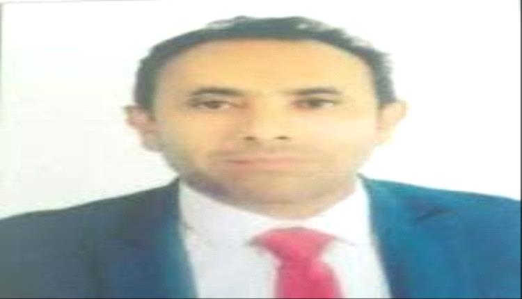 العديني يفضح هيمنة الإصلاح على تعز ويدعو لمواجهة الفساد قبل فوات الأوان