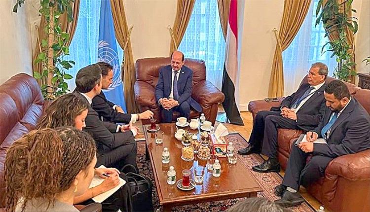اليمن لواشنطن: الحوثي الوجه الآخر للإرهاب