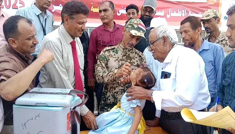 انطلاق المرحلة الثانية من الحملة الوطنية الطارئة ضد شلل الأطفال بالحديدة
