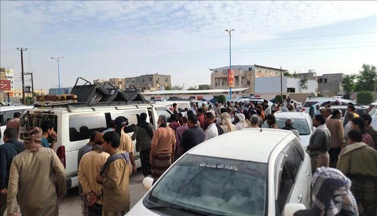 شبوة تودّع الإعلامي والتربوي فائز المحروق في موكب جنائزي مهيب