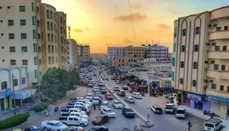 الثاني خلال أيام.. ضبط مصنع متكامل للخمر البلدي في المهرة
 
