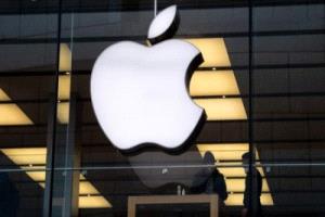 إقبال كثيف على آيفون 17 مع انطلاق المبيعات
