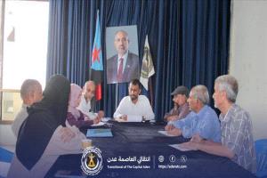 انتقالي المعلا يناقش تعزيز الأداء والتحضيرات لاحتفالات أكتوبر ونوفمبر