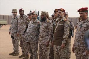 رئيس الأركان يتفقد "الفرقة الثانية" بحضرموت ويشيد بتضحيات قوات درع الوطن