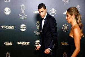 النادي الملكي يرفض.. فرانس فوتبول تحاول مراضاة ريال مدريد بعد صفعة رودري
