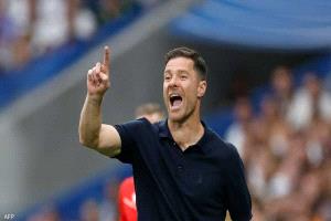 ألونسو يعترف: نستحق الهزيمة أمام أتلتيكو مدريد