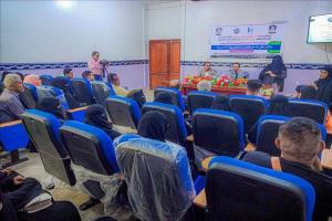 جامعة عدن تطلق دورة بلغة الإشارة لتعزيز دمج الطلاب الصم في الحياة الجامعية