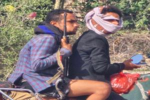 العبيدي: مسلحو الدراجات النارية يضاعفون فوضى تعز.. والحسم بيد الأمن