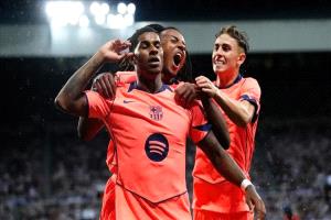 راشفورد يُذل نيوكاسل في معقله ويهدي برشلونة فوزًا ثمينًا بدوري الأبطال