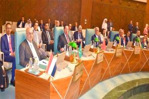اليمن تشارك في اجتماعات الجامعة العربية لمناقشة القضايا الإقليمية والفلسطينية