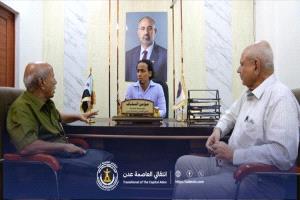 السقاف يناقش مع فريق التوجيه الرئاسي تعزيز الأداء المؤسسي في عدن