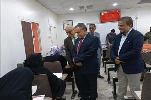 جامعة عدن تطلق امتحانات المفاضلة بكلية اللغات وسط أجواء تنظيمية مميزة واستعدادات للعام الجامعي الجديد
