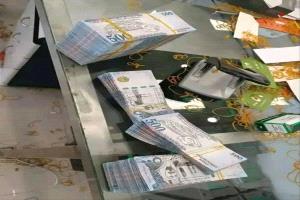 استقرار نسبي لأسعار الدولار والريال السعودي في الأسواق اليمنية
