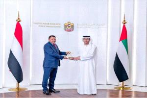 النائب العام اليمني ونظيره الإماراتي يبحثان تعزيز التعاون القضائي