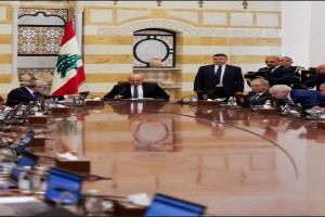 الرئيس اللبناني يؤكد التمسك بمبادرة السلام العربية.. ونواف: ماضون في حصر السلاح